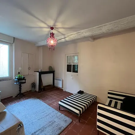 La Maisonnette De L'impasse * Cruzy